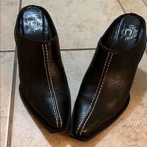 Charles David Black Leather Mules with White Stitching